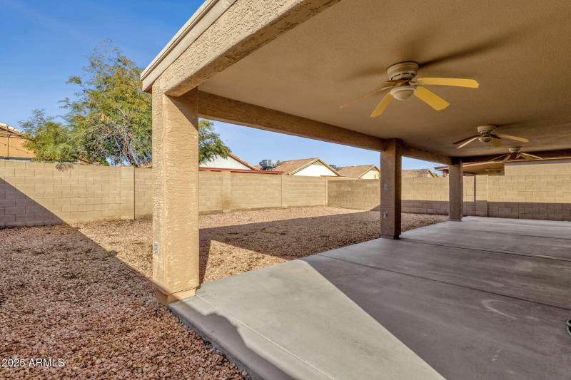 35-web-or-mls-3236-w-lone-cactus-dr
