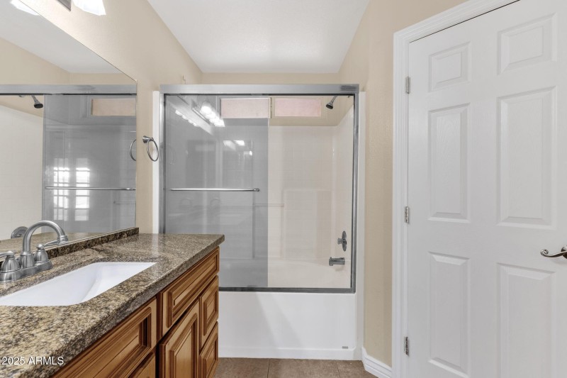 27-web-or-mls-3236-w-lone-cactus-dr