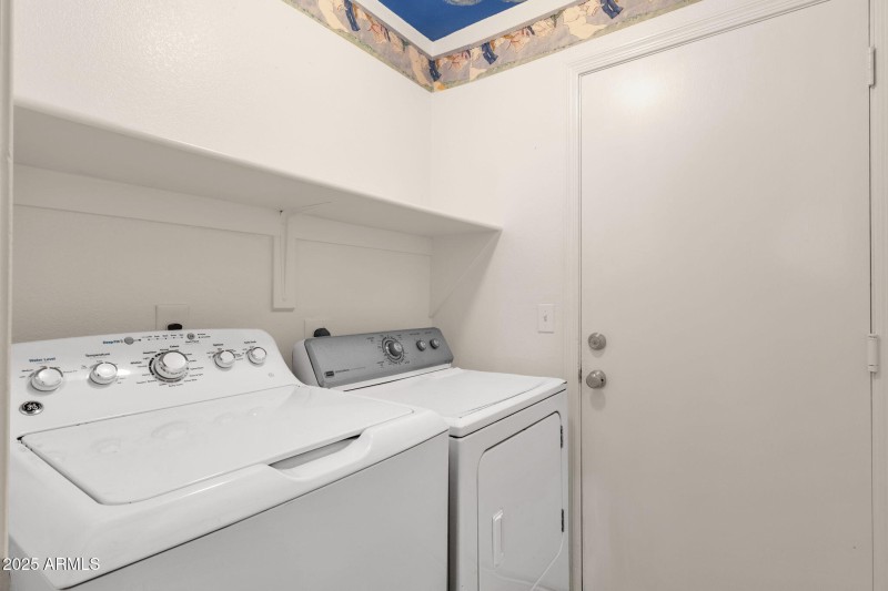 31-web-or-mls-3236-w-lone-cactus-dr