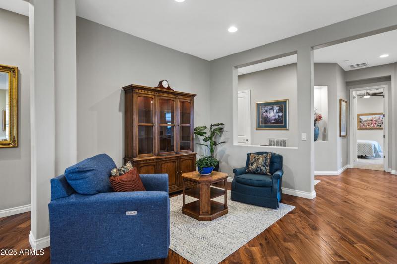 37029 Stoneware Dr-13