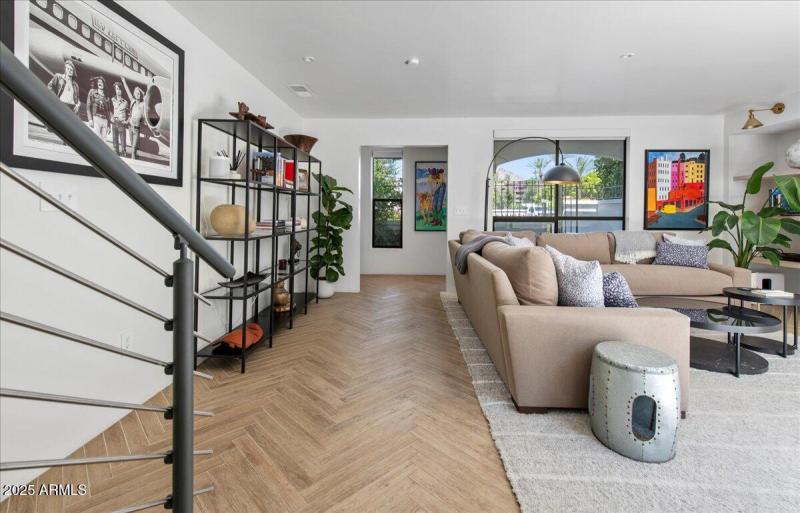 07-4843 N 72nd Way 05