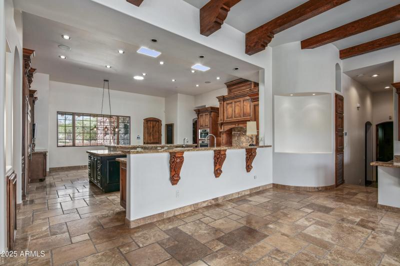 016_Kitchen Bar Conversation