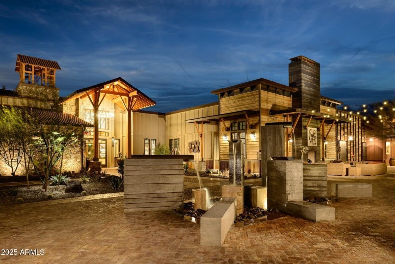 3415 Phantom Rd00042