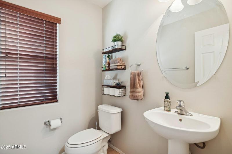 18-web-or-mls-43459-w-maricopa-ave