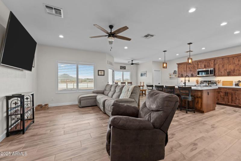 15-web-or-mls-DSC07004