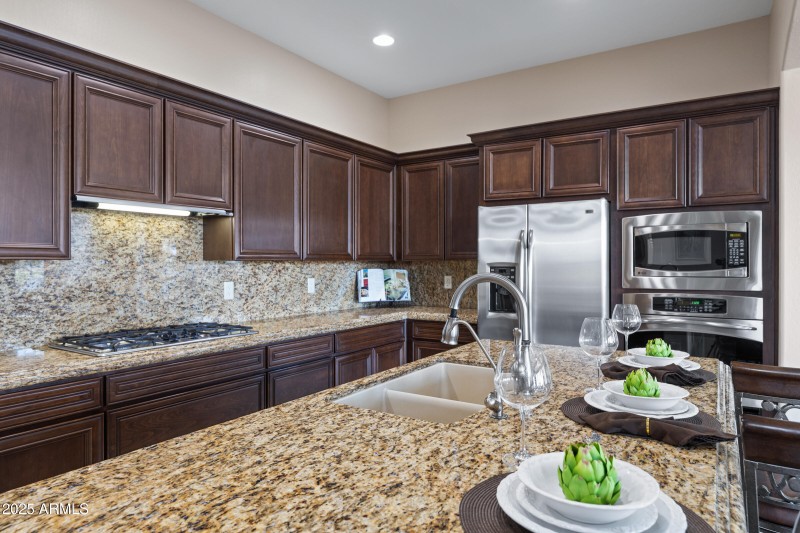 16538 W Berkeley Rd-10