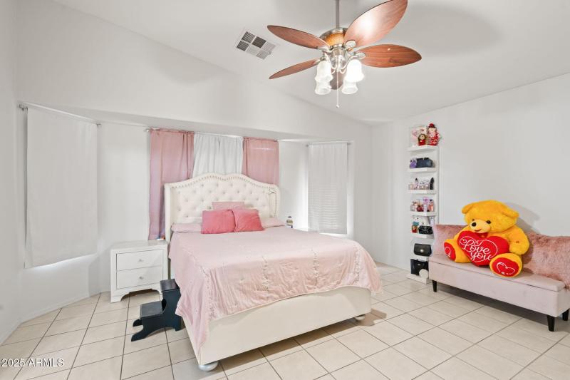 23-web-or-mls-DSC00473