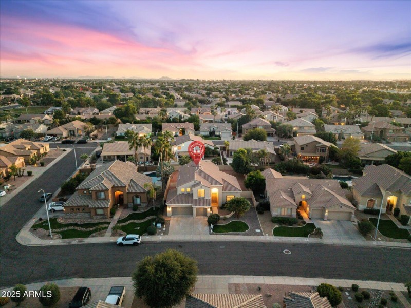 32-DJI_20251114175209_0592_D