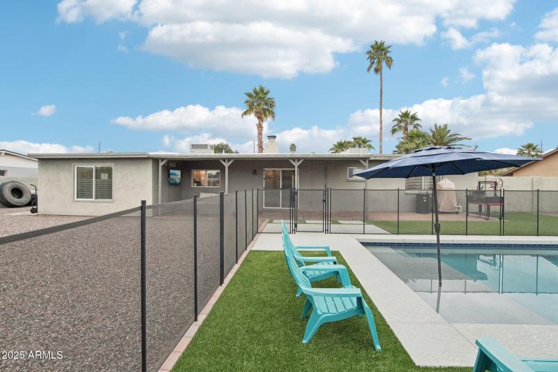 43-web-or-mls-E Shaw Butte Dr-0705-033