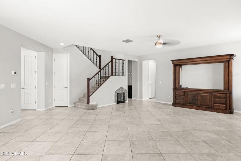 18740 W San Juan Ave Litchfield Park - 2