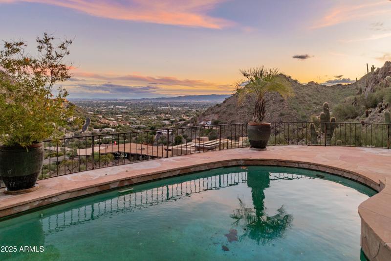 7310 N Highcliff Dr (aerial)-22