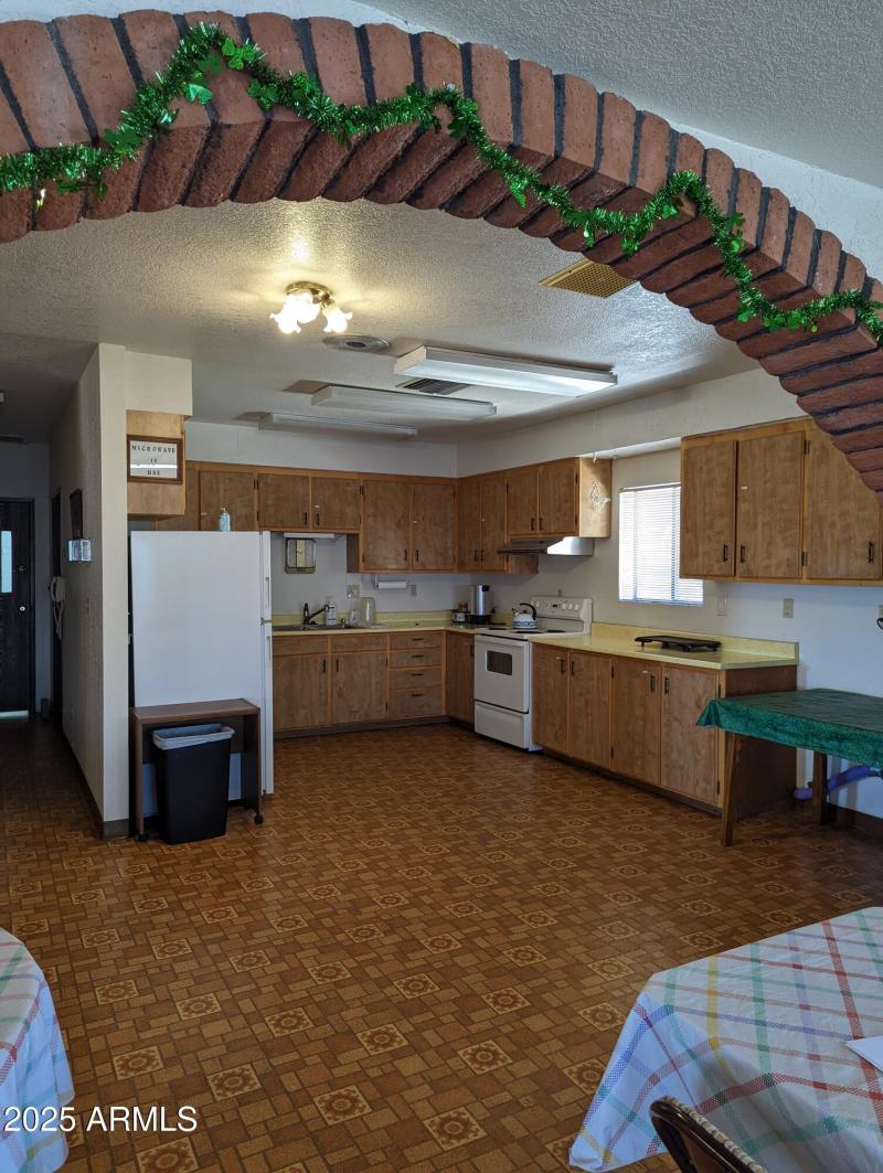 PXL_20230326_164930510 clubhouse 3