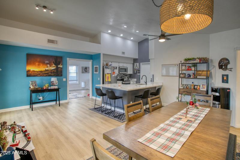 Dining Room/Kitchen