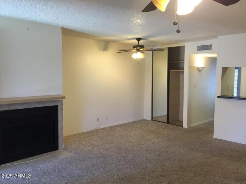 6FB657BA-E2C9-4022-8054-91EFA554FEE4_1_1