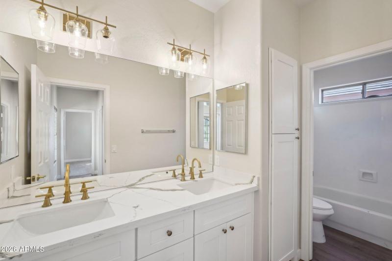 53-web-or-mls-94245 - 12806 W Charter Oa