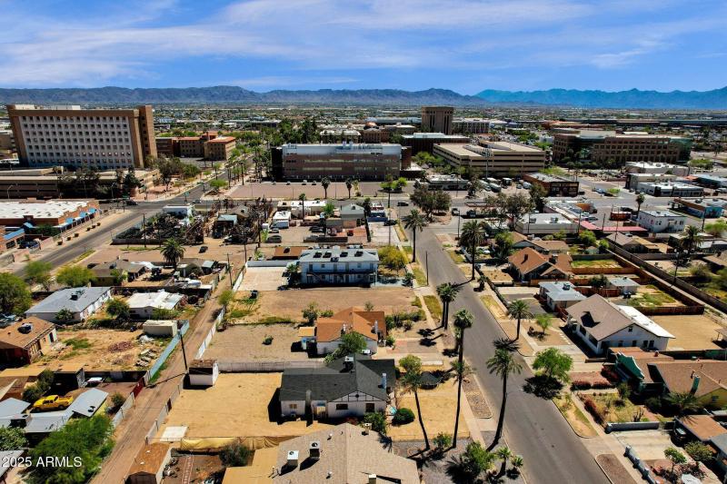 67-web-or-mls-329-n-17th-dr