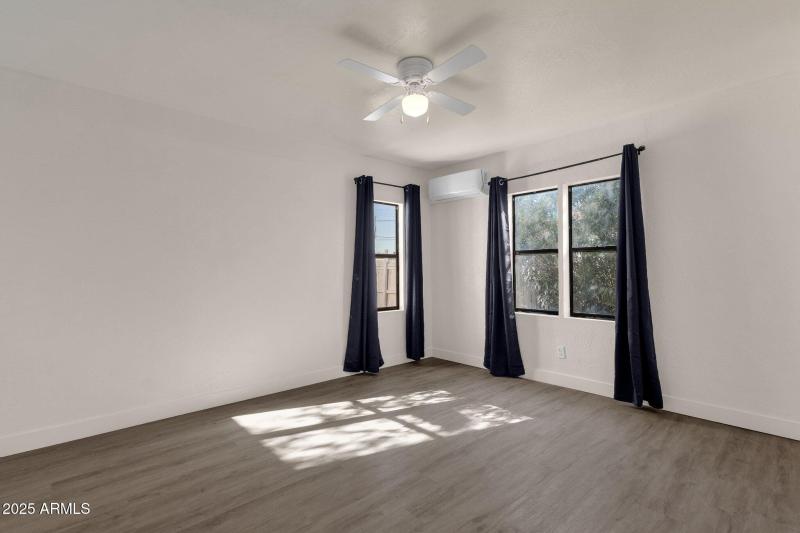 33-web-or-mls-329-n-17th-dr