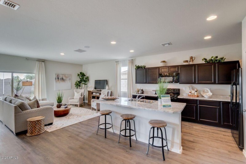 20191001003744099890000000-o