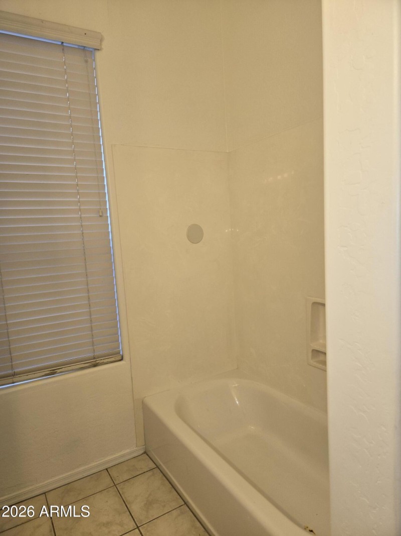 Guest Room Tub Shower