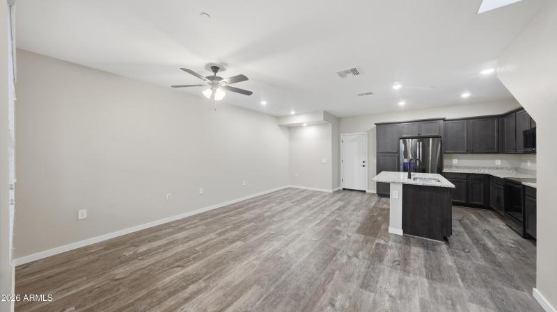 Reflecting_Walls_Real_Estate_Photography