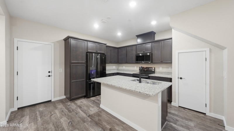 Reflecting_Walls_Real_Estate_Photography