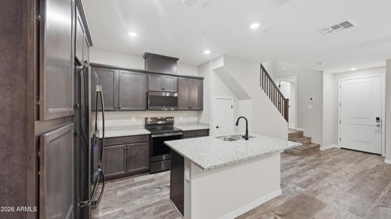 Reflecting_Walls_Real_Estate_Photography