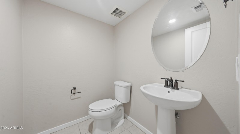 Reflecting_Walls_Real_Estate_Photography