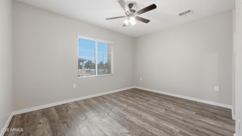 Reflecting_Walls_Real_Estate_Photography