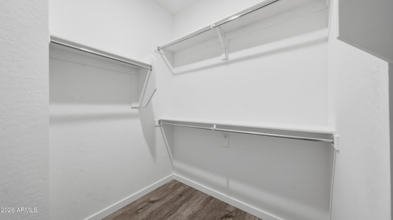 Reflecting_Walls_Real_Estate_Photography