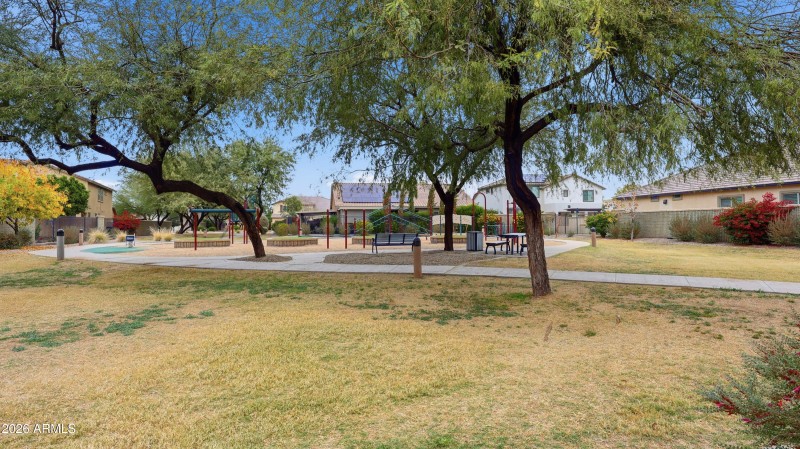 Reflecting_Walls_Real_Estate_Photography