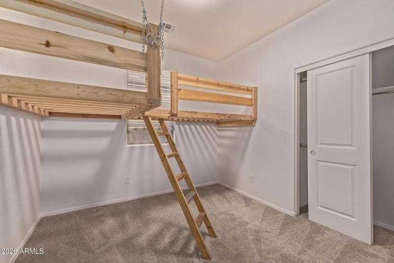 Bedroom 4 w/Loft Beds
