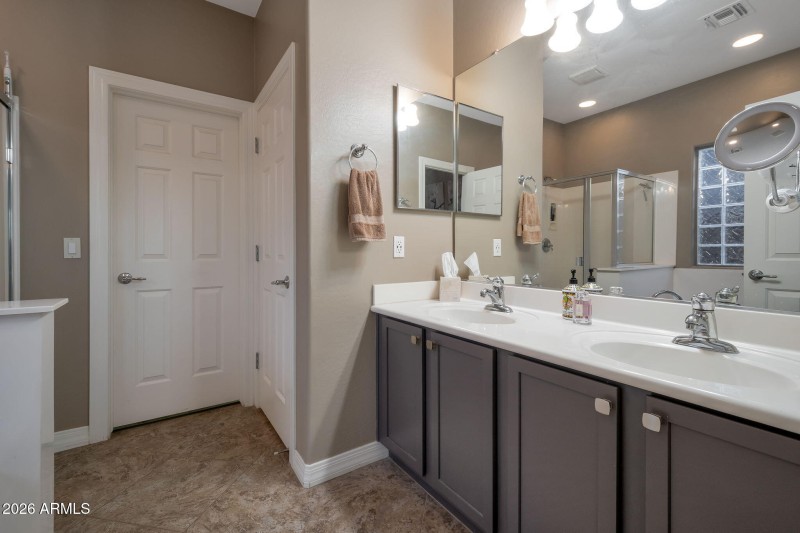 7-web-or-mls-Qp-8555