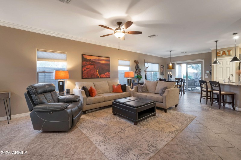 10-web-or-mls-Qp-8579