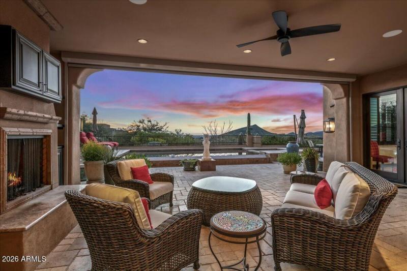 Outdoor Living Views