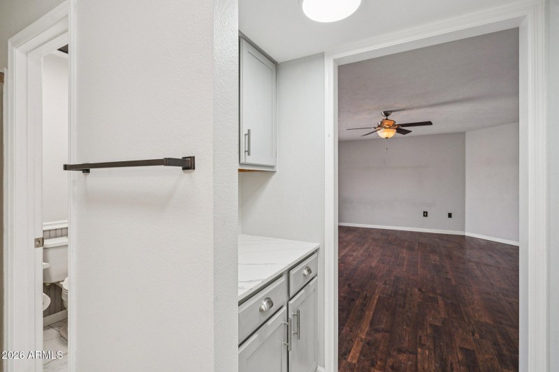 33-web-or-mls-W Antelope Dr-S0301-033