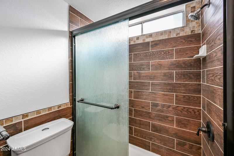 17-10610S48S1081-ocupix