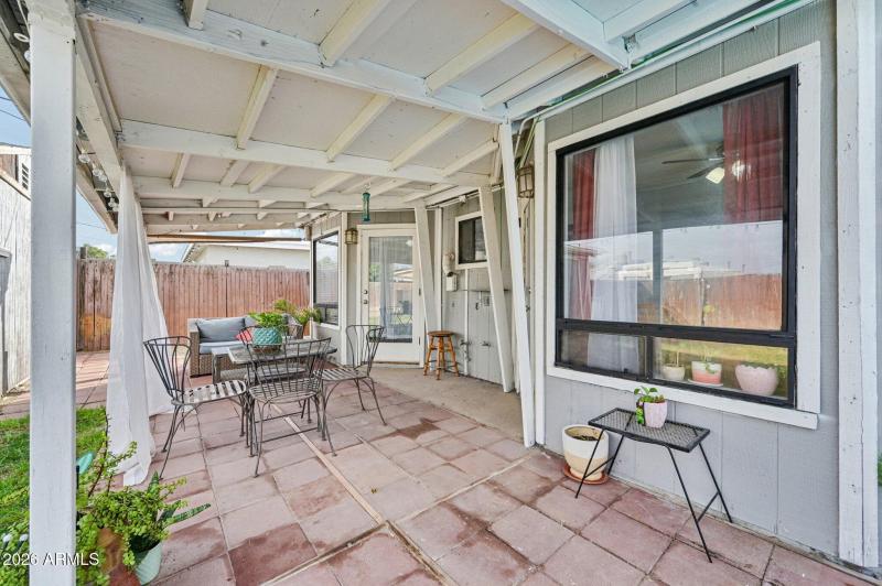 30-web-or-mls-W Corrine Dr-S0301-030