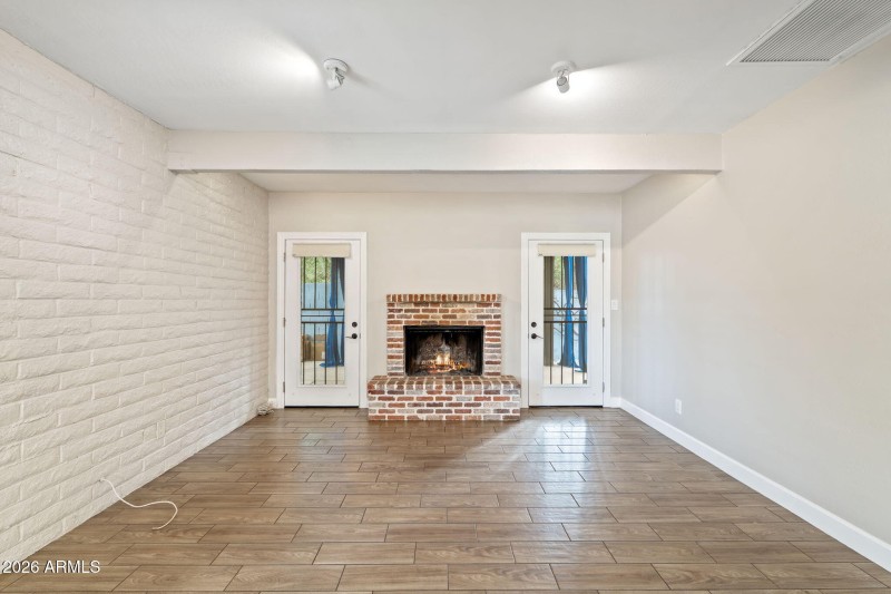 18-web-or-mls-DSC_4018