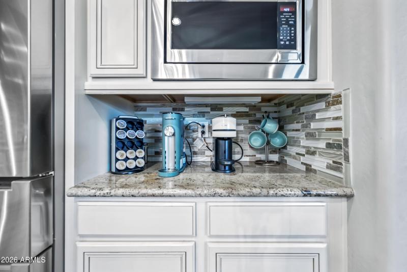 27-28077N100D-ocupix-12-30