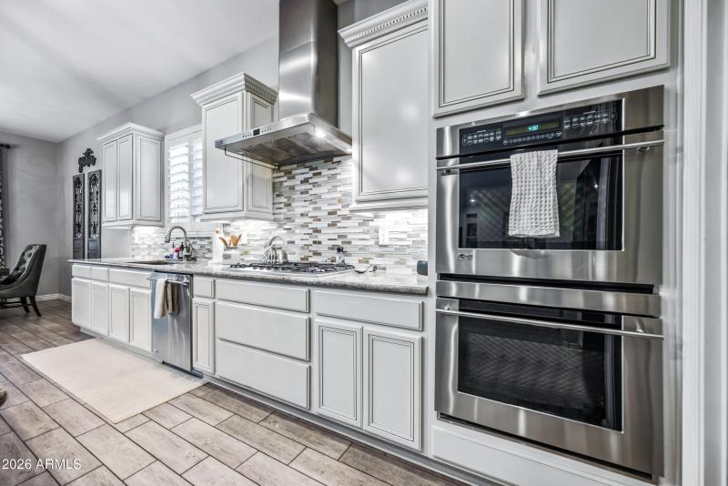 29-28077N100D-ocupix-12-30