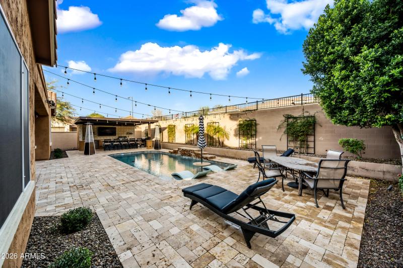 48-28077N100D-ocupix-12-30