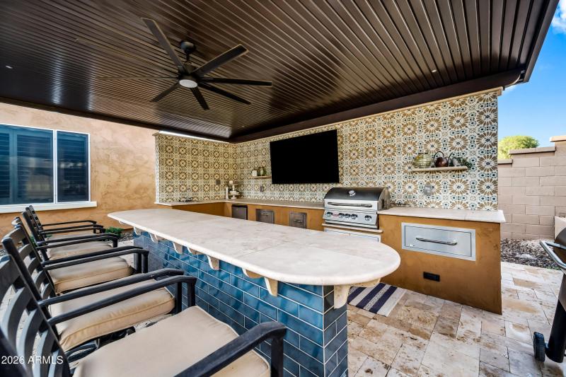 55-28077N100D-ocupix-12-30