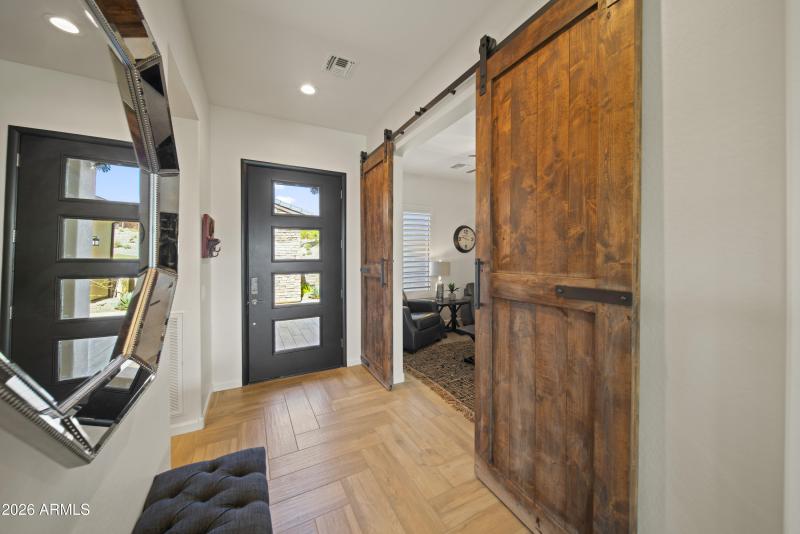 3623 Stampede Dr00020