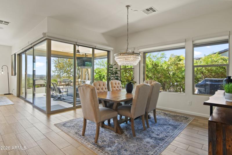 3623 Stampede Dr00032