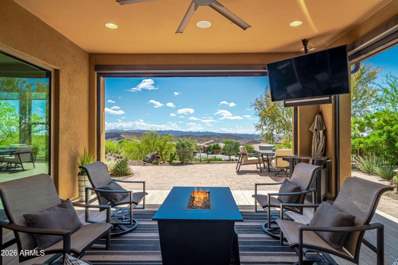 3623 Stampede Dr00045