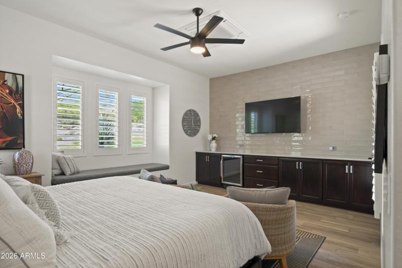 3623 Stampede Dr00048