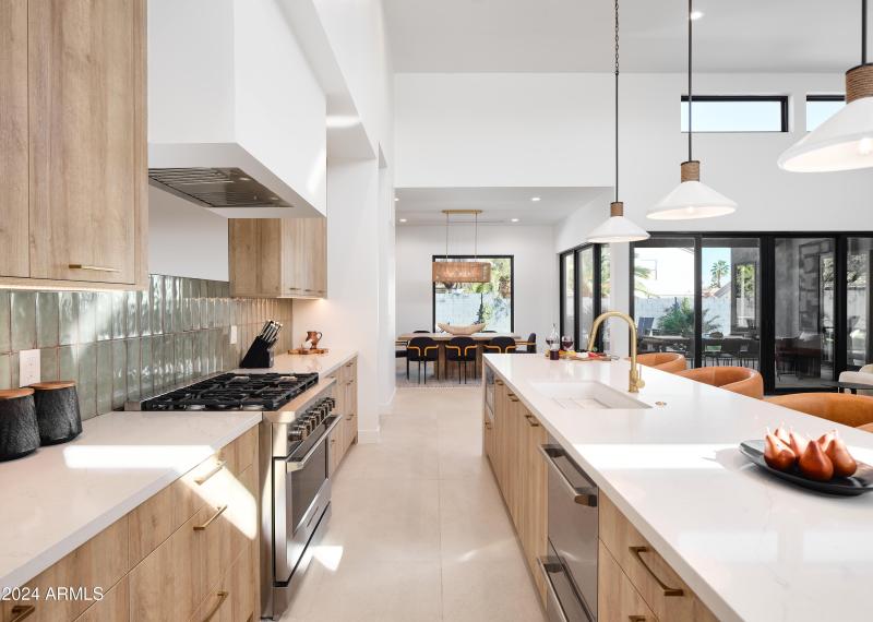 PropertyImageCo_13649N88thPl_WEB_26