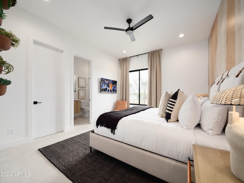 PropertyImageCo_13649N88thPl_WEB_5