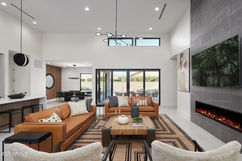 PropertyImageCo_13697N88thPl_WEB_18