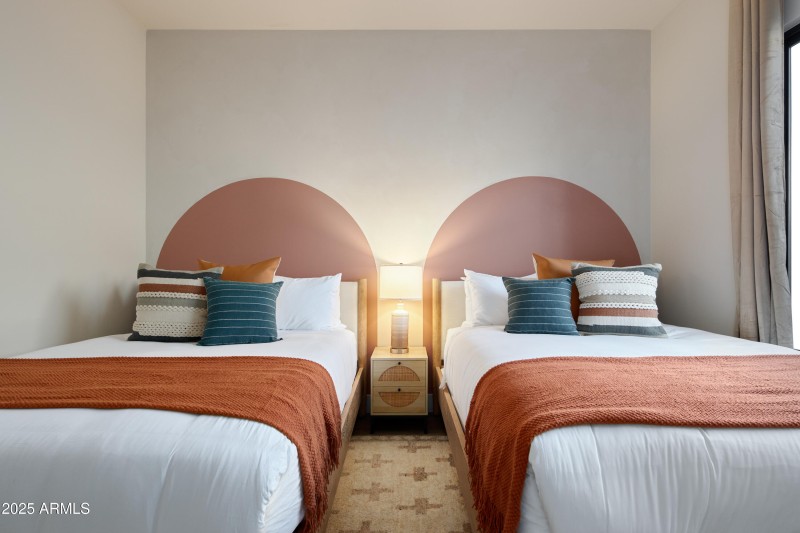 PropertyImageCo_13697N88thPl_WEB_28